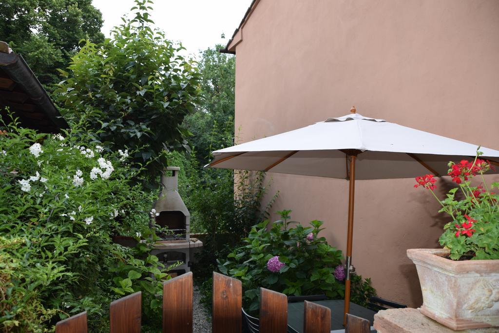 Apartment Casa Antica Chianni Buitenkant foto